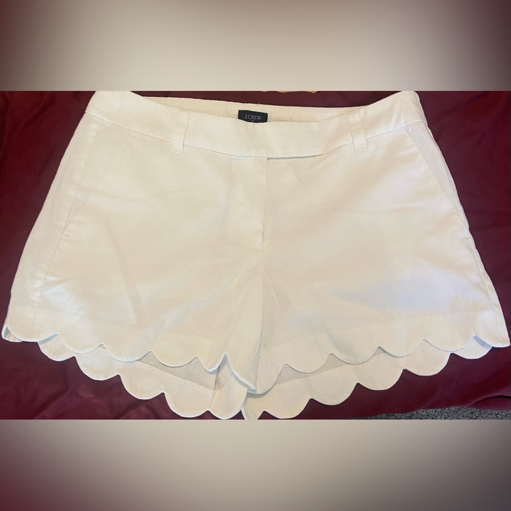 NWT Scallop Hem Shorts White JCrew Factory - Picture 4 of 13
